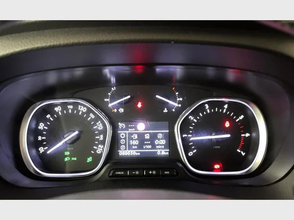 Citroen SpaceTourer Lwb (2021) — foto 6 van 15