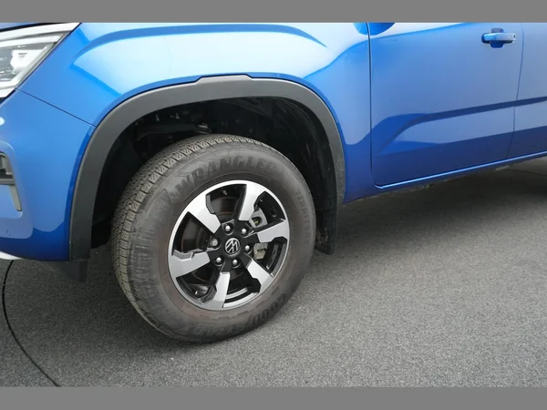 VOLKSWAGEN Amarok Double Cab Dsl (2025) — foto 21 van 21