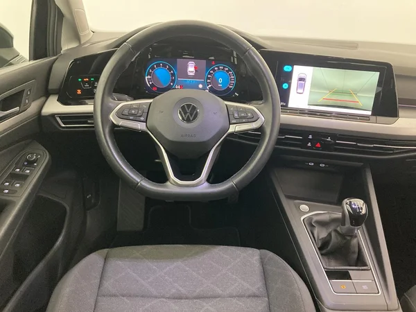 VOLKSWAGEN Golf VIII SW (2022) — foto 35 van 36