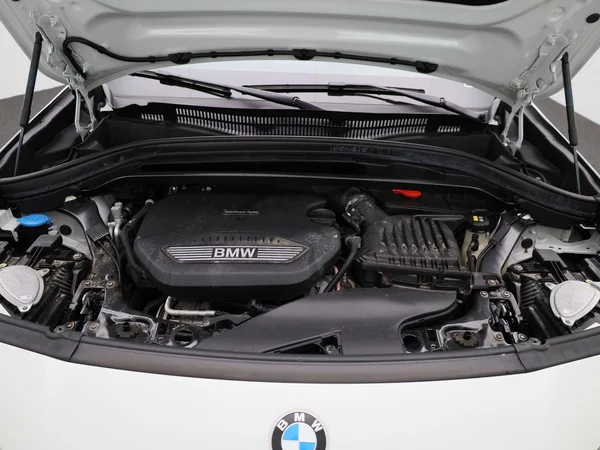 BMW X2 (2022) — foto 22 van 38