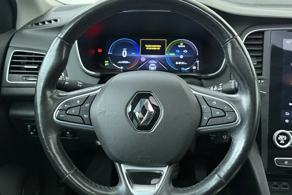 Renault Megane SW Phase II E-TECH (PHEV) (2021) — foto 2 van 24
