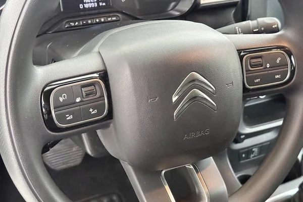 Citroen C3 (2023) — foto 3 van 24