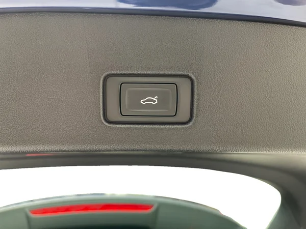 AUDI Q4 e-tron (2025) — foto 10 van 15