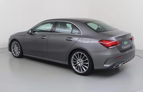 Mercedes-Benz A-Class Sedan (V177) (2019) — foto 18 van 24