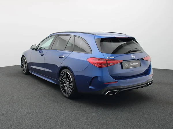 Mercedes-Benz C-Klasse (2026) — foto 12 van 27