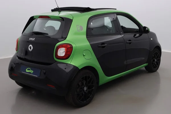 Smart Forfour Electric Drive (2019) — foto 43 van 47