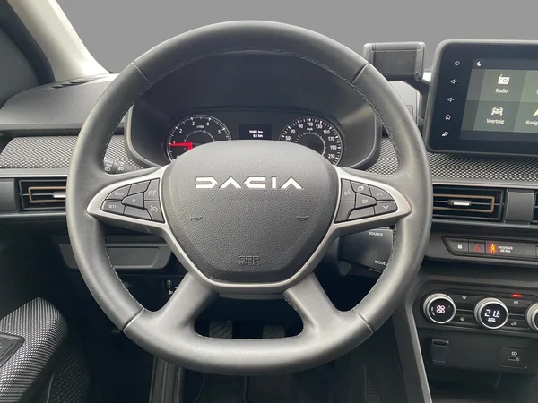 Dacia Sandero Stepway (2023) — foto 4 van 22