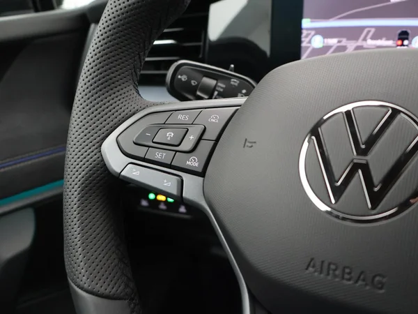 VOLKSWAGEN Tayron eHybrid (PHEV) (2026) — foto 5 van 24