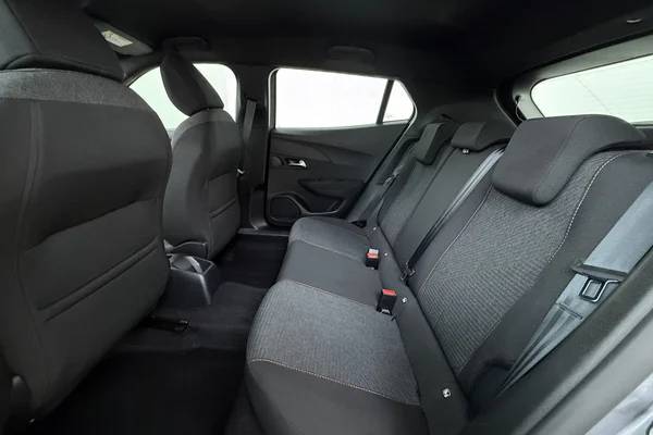 Peugeot 2008 (2025) — foto 17 van 18