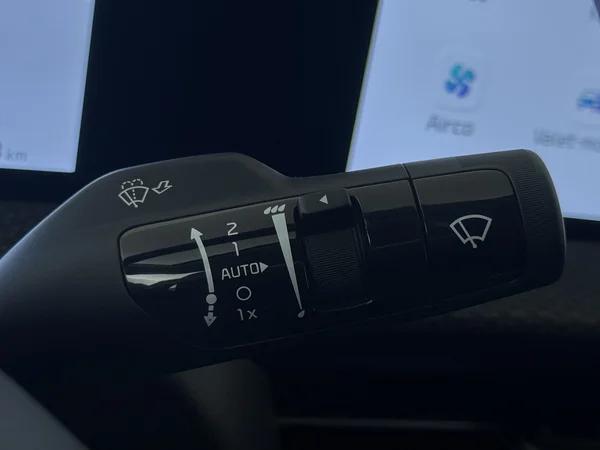 KIA EV6 (2022) — foto 17 van 33