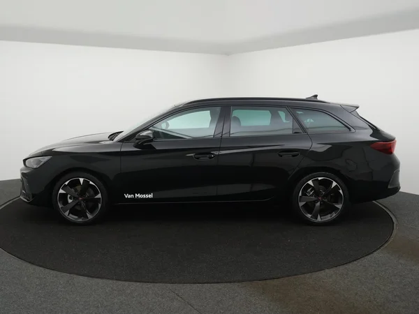 CUPRA Leon ST (2025) — foto 17 van 22