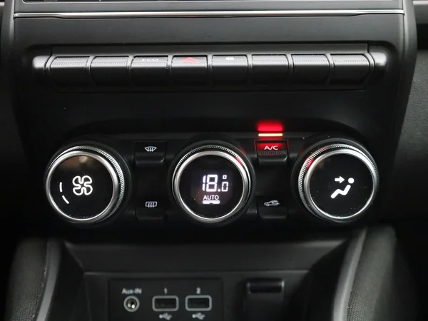 Renault ZOE (2021) — foto 9 van 39