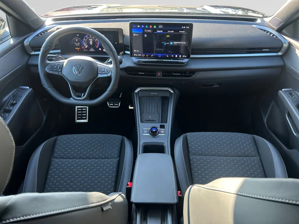 VOLKSWAGEN T-Roc (2025) — foto 5 van 8