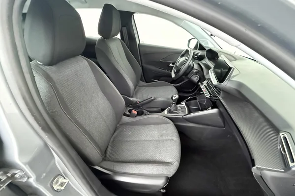 Peugeot 208 (2025) — foto 16 van 34
