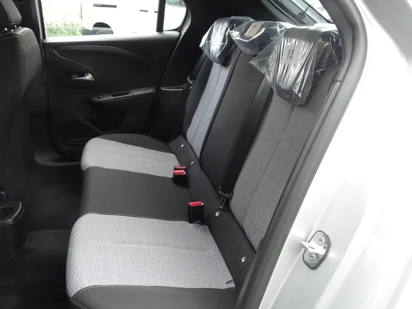 Opel Corsa (2025) — foto 8 van 26