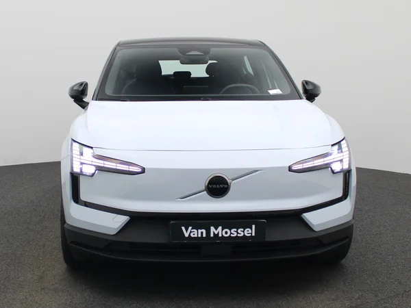 Volvo EX30 (2024) — foto 23 van 43
