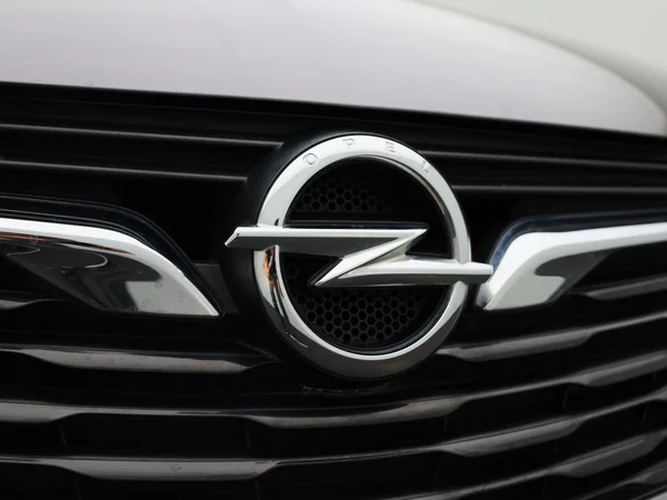 Opel Crossland X (2020) — foto 31 van 37