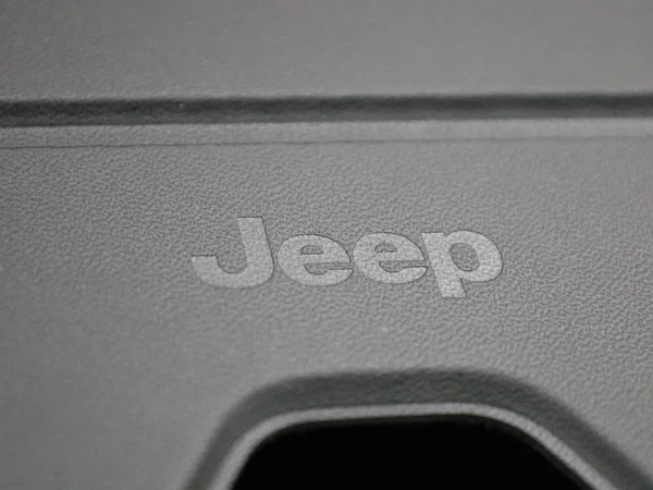 Jeep Avenger (2024) — foto 21 van 42