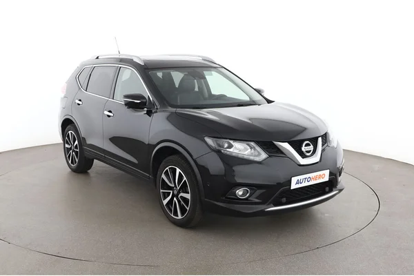 Nissan X-Trail (2017) — foto 14 van 16