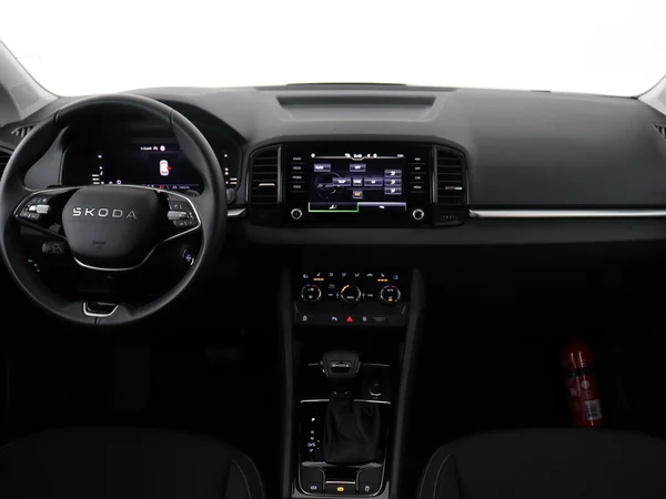 SKODA Karoq (2025) — foto 15 van 18