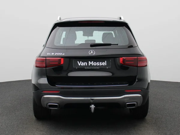 Mercedes-Benz GLB (2025) — foto 45 van 50