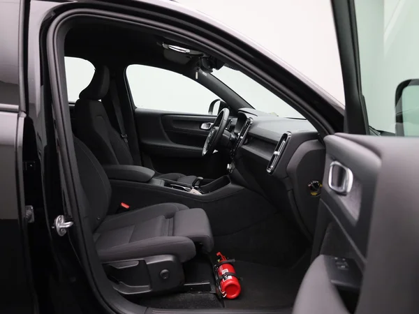 Volvo XC40 (2023) — foto 31 van 46