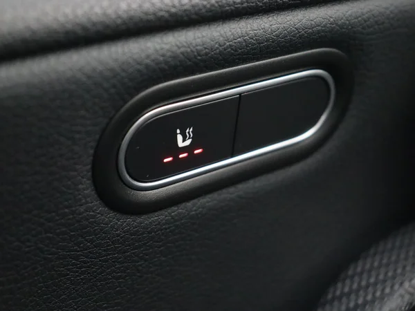 MERCEDES CLA 180 (2020) — foto 17 van 27