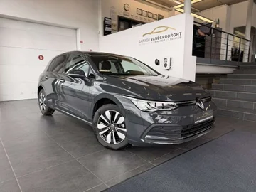 Volkswagen Golf (2024)