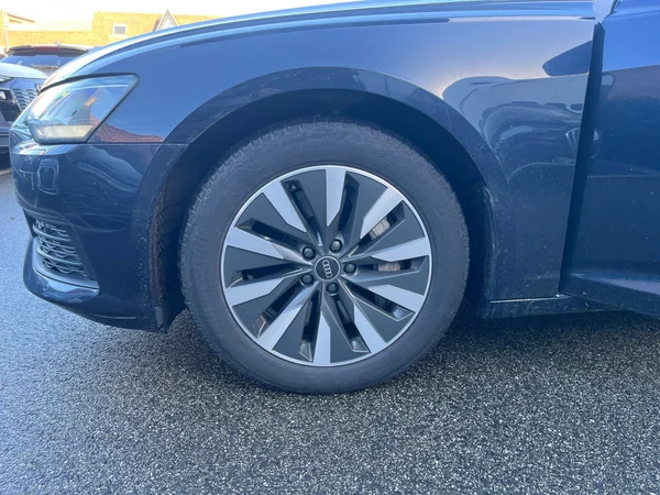 AUDI A6 Avant (2023) — foto 9 van 24