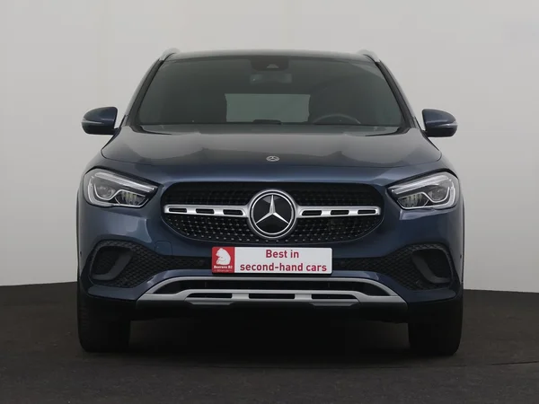 MERCEDES GLA 250 (2022) — foto 31 van 33