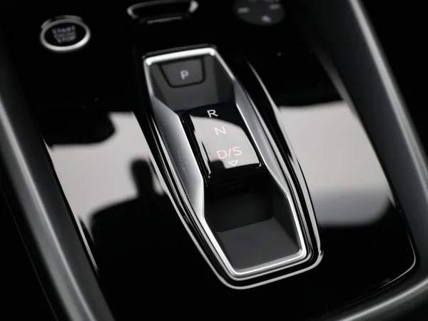 AUDI A3 Sportback (2025) — foto 10 van 23