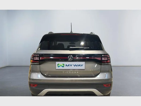 Volkswagen T-Cross (2021) — foto 24 van 29