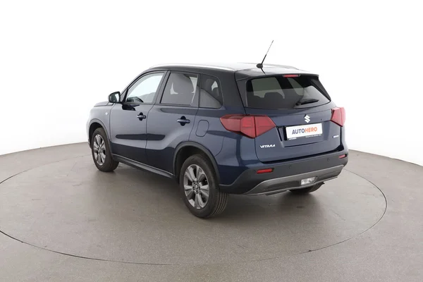 Suzuki Vitara (2024) — foto 10 van 16