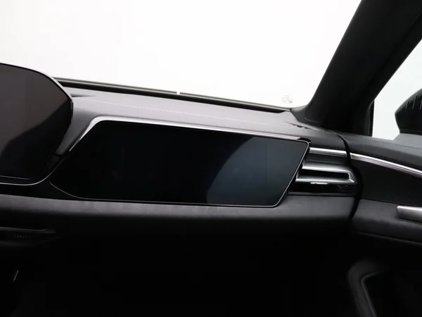 AUDI A5 Avant e-hybrid (PHEV) (2025) — foto 6 van 21