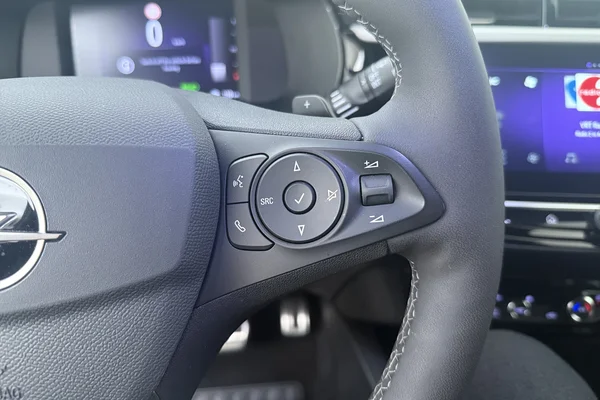 Opel Corsa (2023) — foto 7 van 22