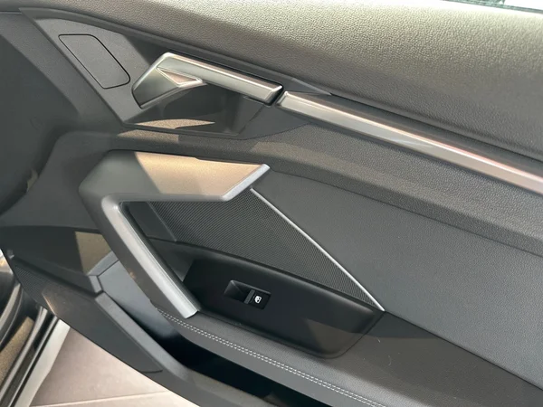 AUDI A3 Sedan (2025) — foto 6 van 22