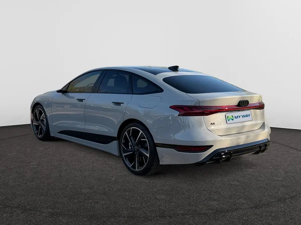 AUDI A6 Sportback e-tron (2026) — foto 16 van 22