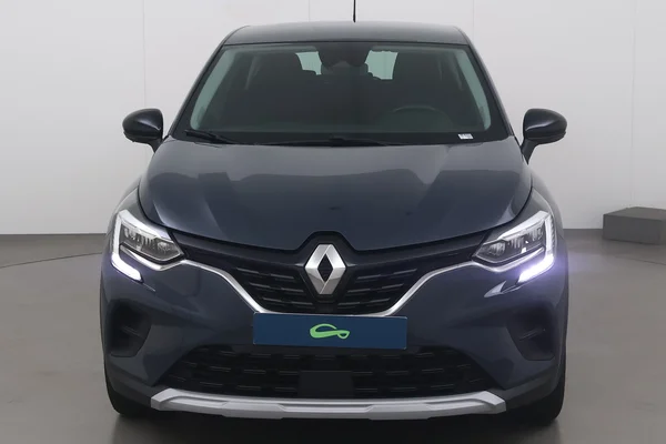 Renault Captur (2023) — foto 10 van 17