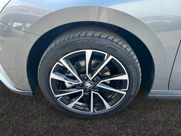 SKODA Fabia (2025) — foto 24 van 24