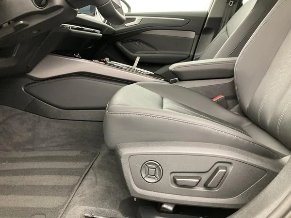 AUDI A6 Avant Dsl (2025) — foto 35 van 36