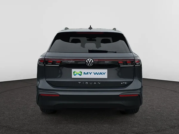 VOLKSWAGEN Tiguan (2026) — foto 17 van 22