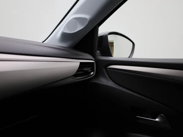 Opel Corsa (2023) — foto 17 van 35