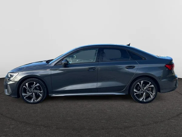 AUDI A3 Sedan Dsl (2023) — foto 10 van 18