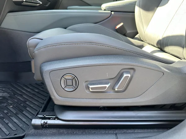 AUDI Q3 Sportback (2026) — foto 8 van 23