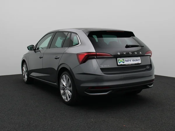SKODA Scala (2024) — foto 18 van 21