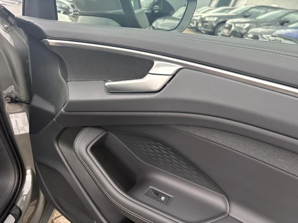 AUDI A6 Dsl (2026) — foto 9 van 24