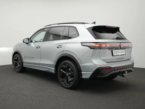 VOLKSWAGEN Tiguan eHybrid (PHEV) (2025) — foto 34 van 41