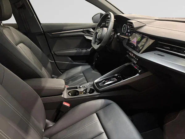 AUDI A3 Sportback PHEV (2025) — foto 5 van 16