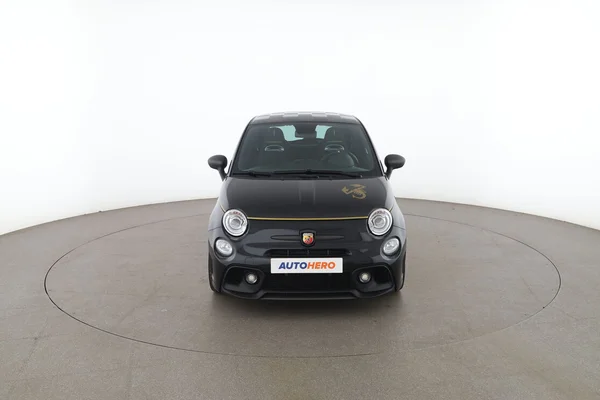 Abarth 595 (2021) — foto 15 van 16