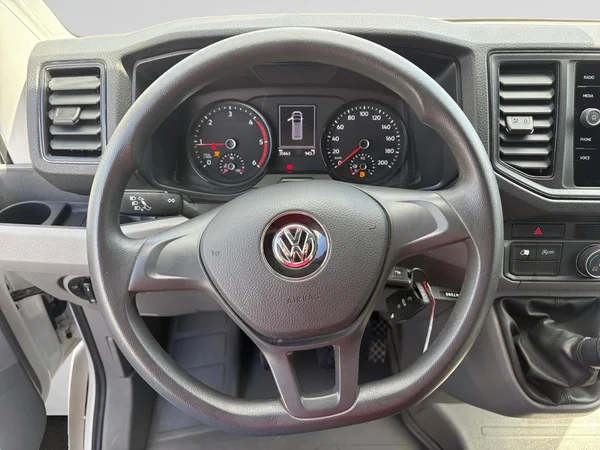 VOLKSWAGEN Crafter 35 Fourgon Mwb Hr Dsl (2024) — foto 2 van 20